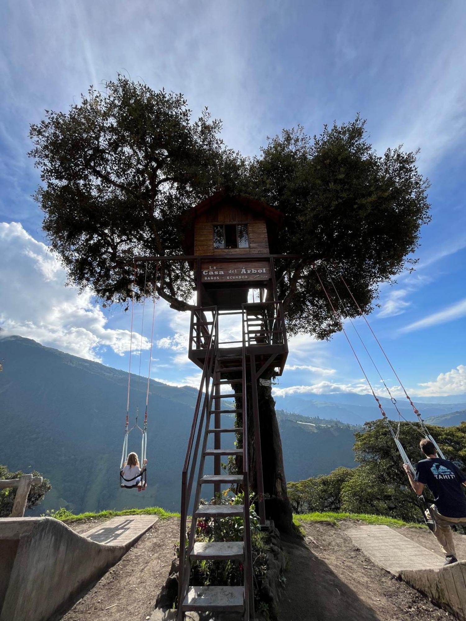 Premium Holiday Cabin - Spectacular Tungurahua Volcano View Baños Exteriör bild